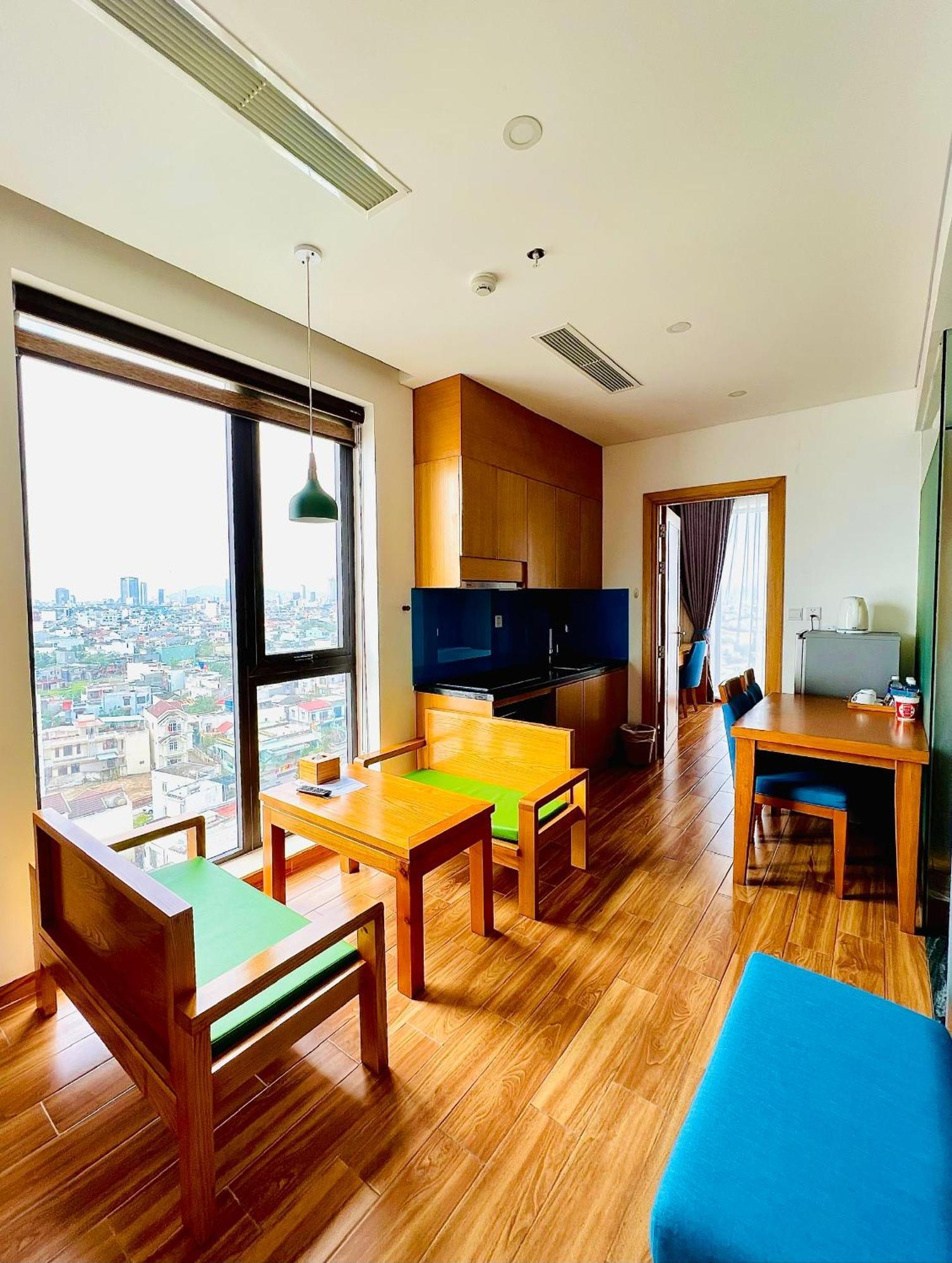 Seashore Hotel & Apartment Дананг Екстер'єр фото